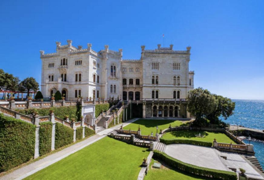 Palma Verde Castello di Brussa Buitenkant foto